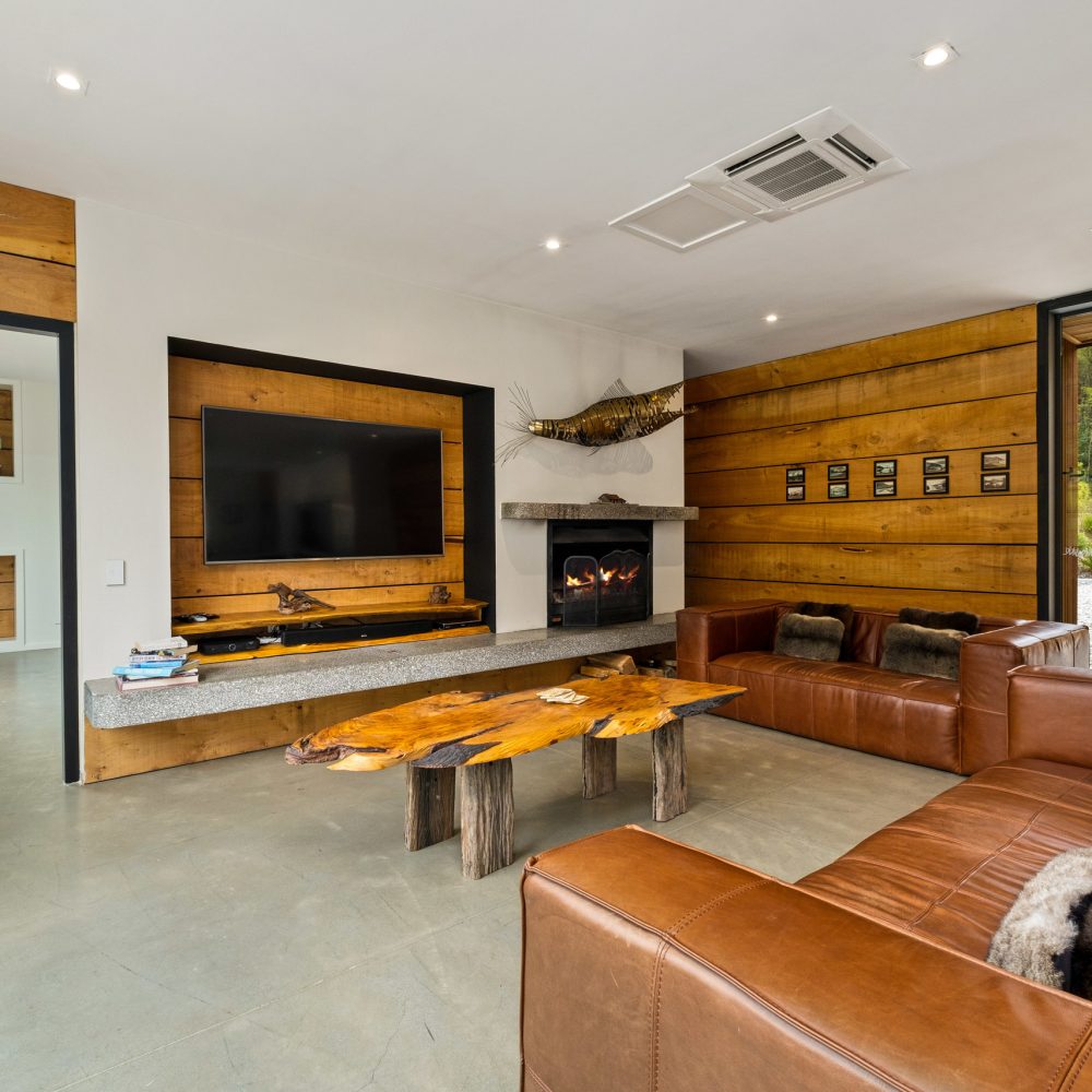 012_Open2view_ID472027-46_Tui_Drive